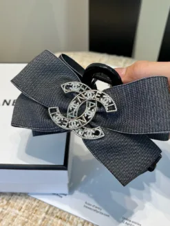 Alternative view of CHANEL Hair Accessories E020260503076049