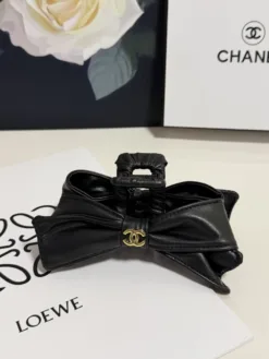 Alternative view of CHANEL Hair Accessories E020260503177249