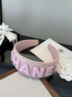 Alternative view of CHANEL Hair Accessories F520260503045549