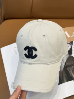 Alternative view of CHANEL Hats & Caps C820260503189249