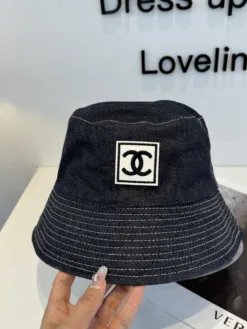 Alternative view of CHANEL Hats & Caps E020260503211049