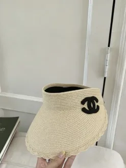 CHANEL Hats & Caps E020260503559749