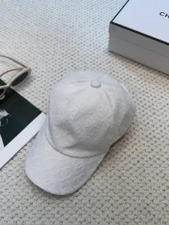 Alternative view of CHANEL Hats & Caps E320260503630749