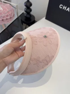Alternative view of CHANEL Hats & Caps E520260503575549