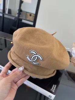 Alternative view of CHANEL Hats & Caps F020260503604649
