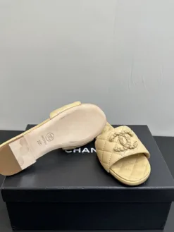 Alternative view of CHANEL Heels EU35-39 B50202605031677119