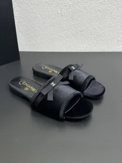 Alternative view of CHANEL Heels EU35-39 B70202605031663119