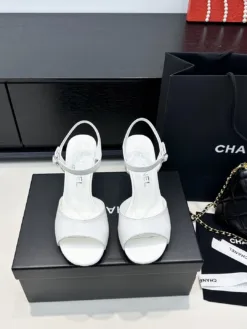 Alternative view of CHANEL Heels EU35-39 C00202605031536129
