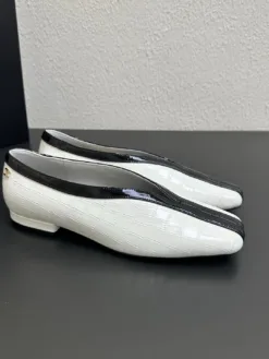 Alternative view of CHANEL Heels EU35-39 C10202605031654129