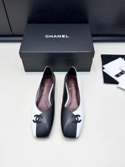 Alternative view of CHANEL Heels EU35-39 C20202605031555139