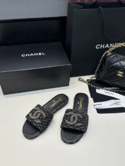 CHANEL Sandals & Slides EU35-39 C00202605031539129