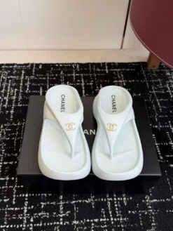 CHANEL Sandals & Slides EU35-40 B0020260503142899