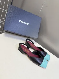 Alternative view of CHANEL Sandals & Slides EU35-41 C00202605030356129