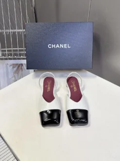 CHANEL Sandals & Slides EU35-41 C00202605030359129