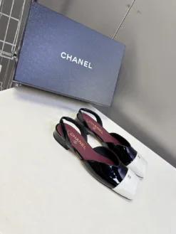 Alternative view of CHANEL Sandals & Slides EU35-41 C00202605030360129