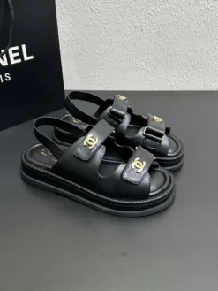 Alternative view of CHANEL Sandals & Slides EU35-41 C00202605031713129