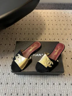 Alternative view of CHANEL Sandals & Slides EU35-41 C00202605032149129