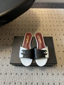 CHANEL Sandals & Slides EU35-41 C00202605032151129