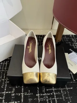 CHANEL Sandals & Slides EU35-41 C40202605031927139