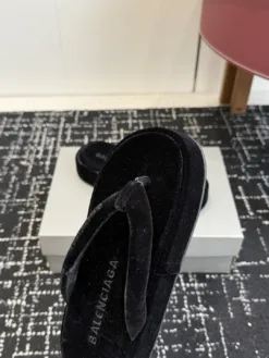 Alternative view of CHANEL Sandals & Slides EU35-42 B60202605031625119