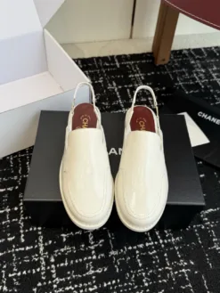 CHANEL Sandals & Slides EU35-42 C70202605033165149