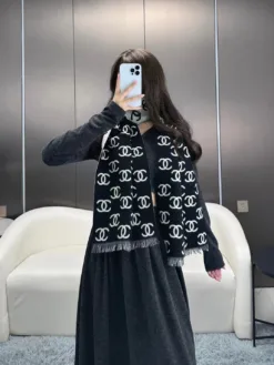 Alternative view of CHANEL Scarves A1520260504835169
