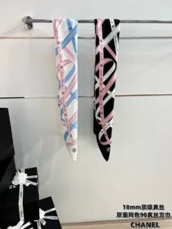 Alternative view of CHANEL Scarves A5020260504044479