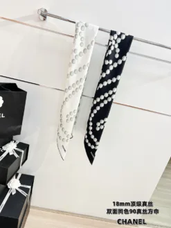 Alternative view of CHANEL Scarves A5020260504044679