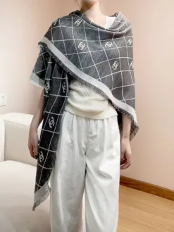Alternative view of CHANEL Scarves A6520260504040579
