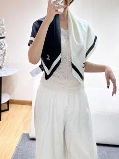 Alternative view of CHANEL Scarves A7520260504396689