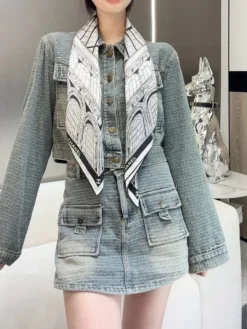 Alternative view of CHANEL Scarves A7520260504874189