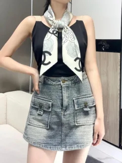 Alternative view of CHANEL Scarves A7520260504980989