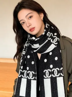 CHANEL Scarves A9520260504043789