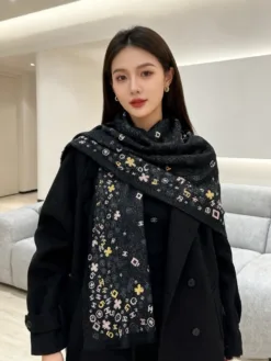 CHANEL Scarves A9520260504533989