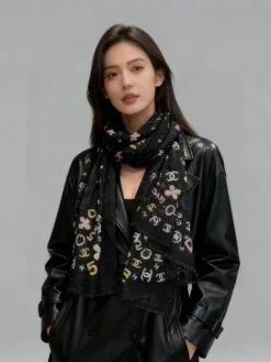 Alternative view of CHANEL Scarves A9520260504533989