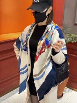 Alternative view of CHANEL Scarves B0520260504318289