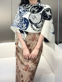 Alternative view of CHANEL Scarves B0520260504507089