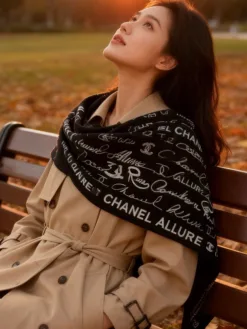 Alternative view of CHANEL Scarves B0520260504982389
