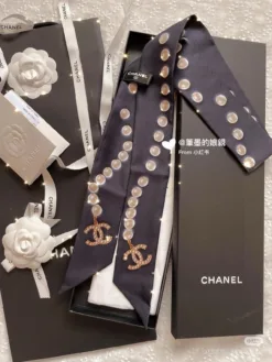CHANEL Scarves E020260504089549