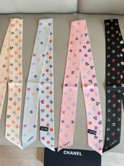 Alternative view of CHANEL Scarves E0202605041020649
