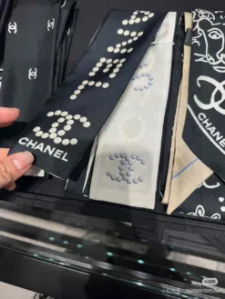 CHANEL Scarves E0202605041073349