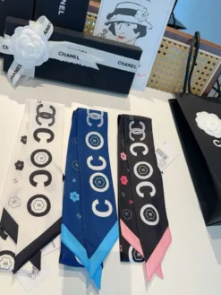 Alternative view of CHANEL Scarves E020260504184749