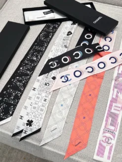 CHANEL Scarves E020260504231049