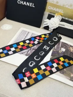 Alternative view of CHANEL Scarves E020260504420949