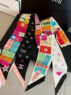 Alternative view of CHANEL Scarves E020260504873049