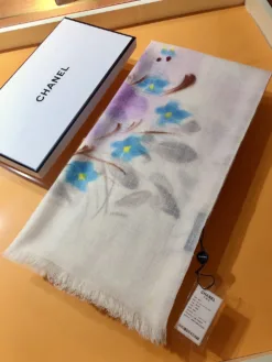 CHANEL Scarves I520260504142559