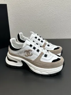 Alternative view of CHANEL Sneakers EU35-41 C60202605031726149
