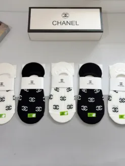Alternative view of CHANEL Socks D020260503377649