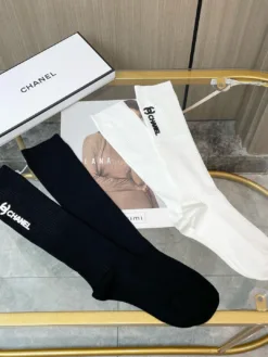 Alternative view of CHANEL Socks E020260503148449