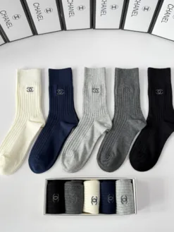 Alternative view of CHANEL Socks E020260503342749